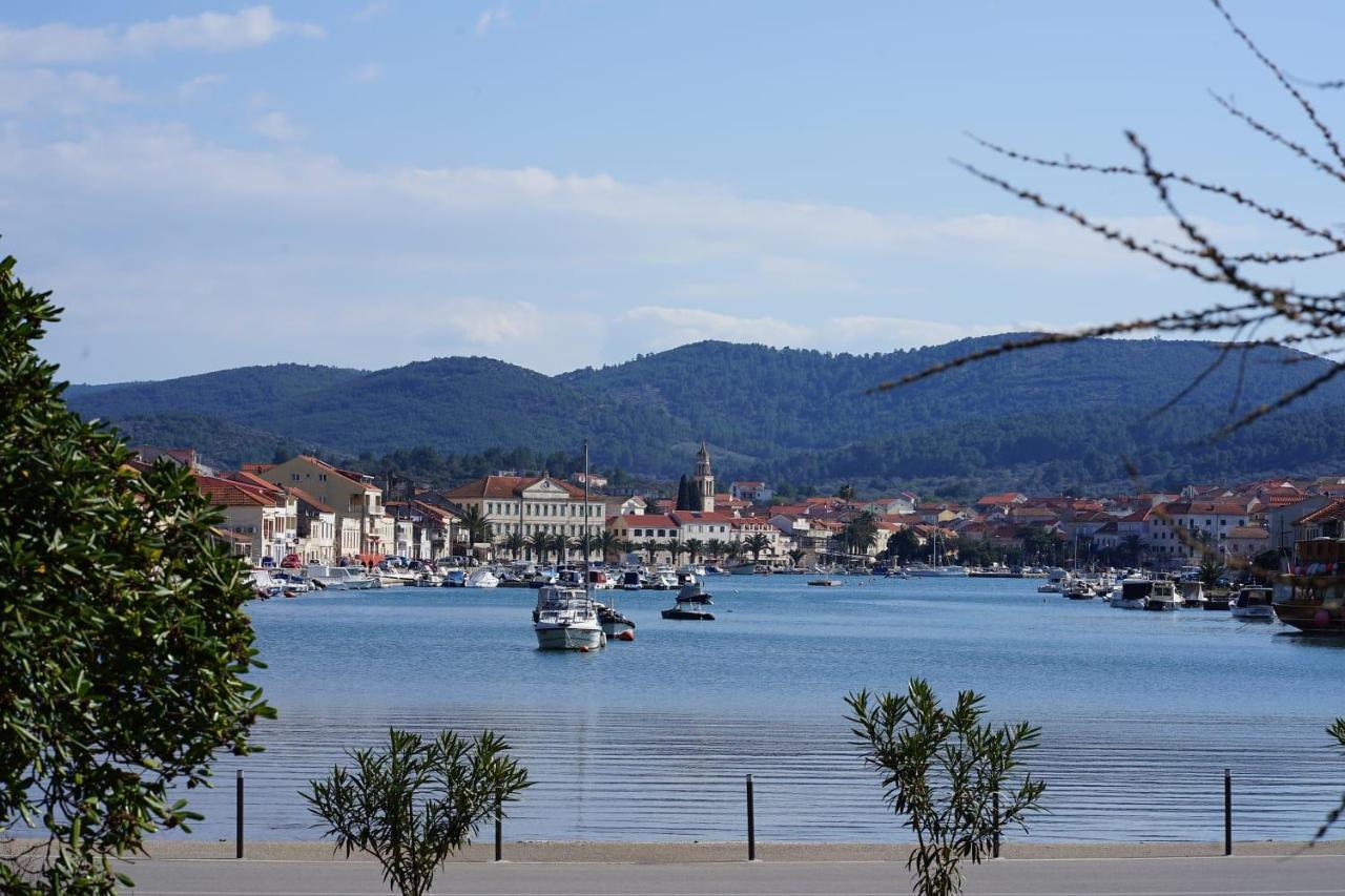 Tessa Apartament Vela Luka