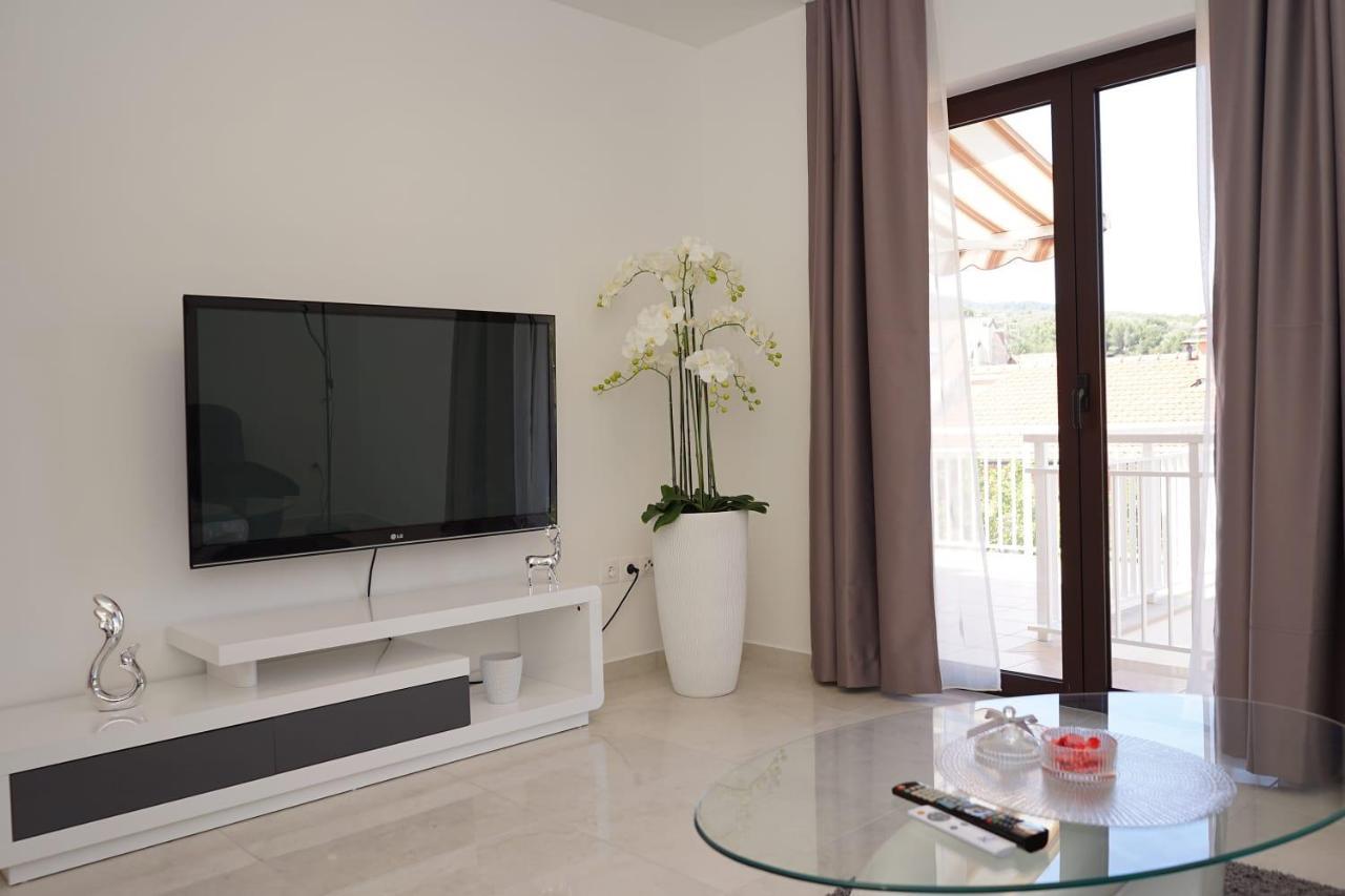 Apartament Tessa